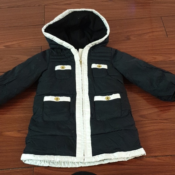 Gap Black and white puffer with fleece lining - Picture 1 of 9